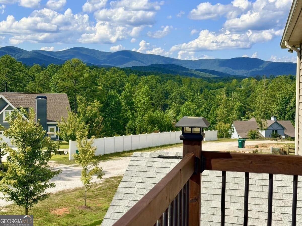 4 bedroom, 3.5 bathroom, 2,800 sq ft single family residence for sale at 30 Station Gap, Dahlonega, GA 30533 — photo 2