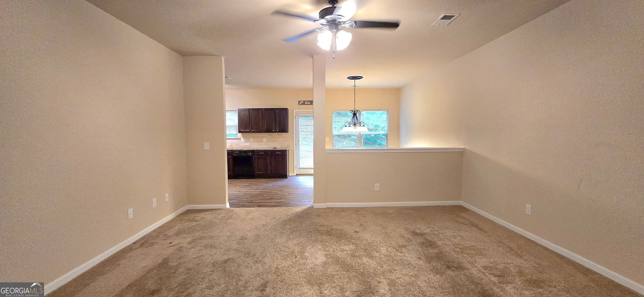 3 bedroom, 2.5 bathroom, 1,980 sq ft single family residence for sale at 79 Trotter Court, Newnan, GA 30263 — photo 8