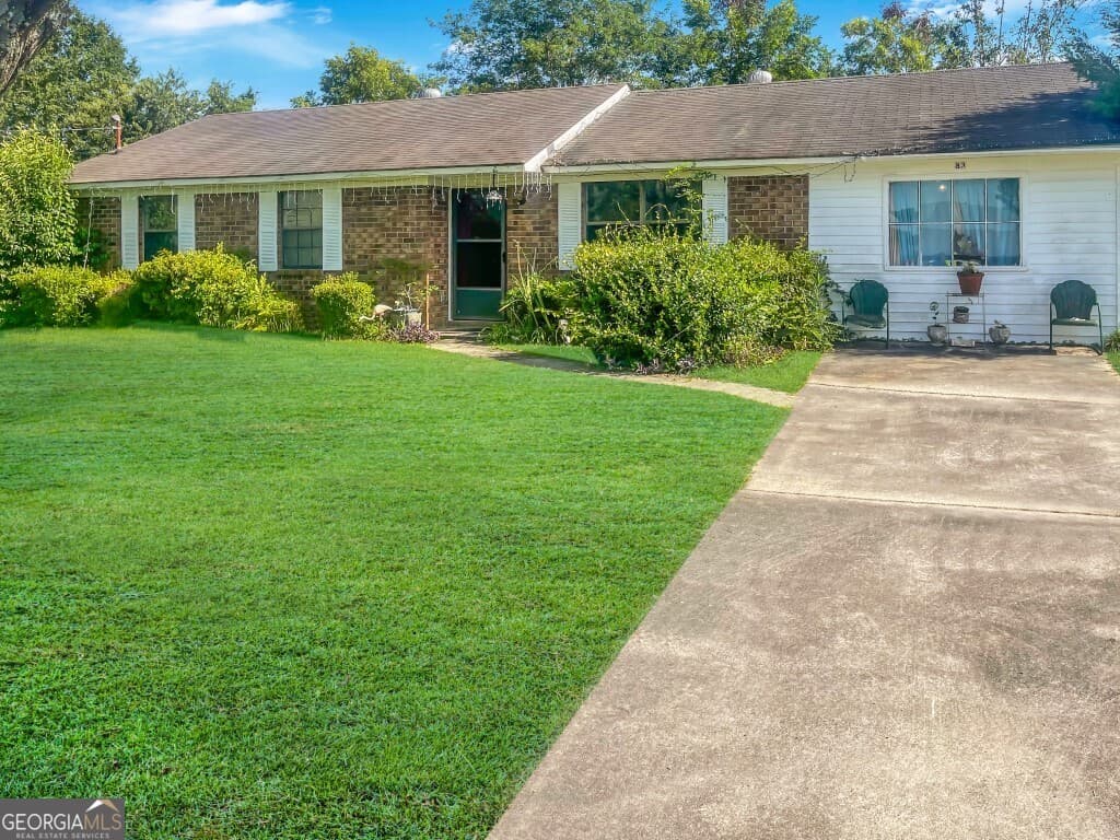 3 bedroom, 1.5 bathroom, 1,175 sq ft single family residence sold at 83 Eldridge Street, Metter, GA 30439