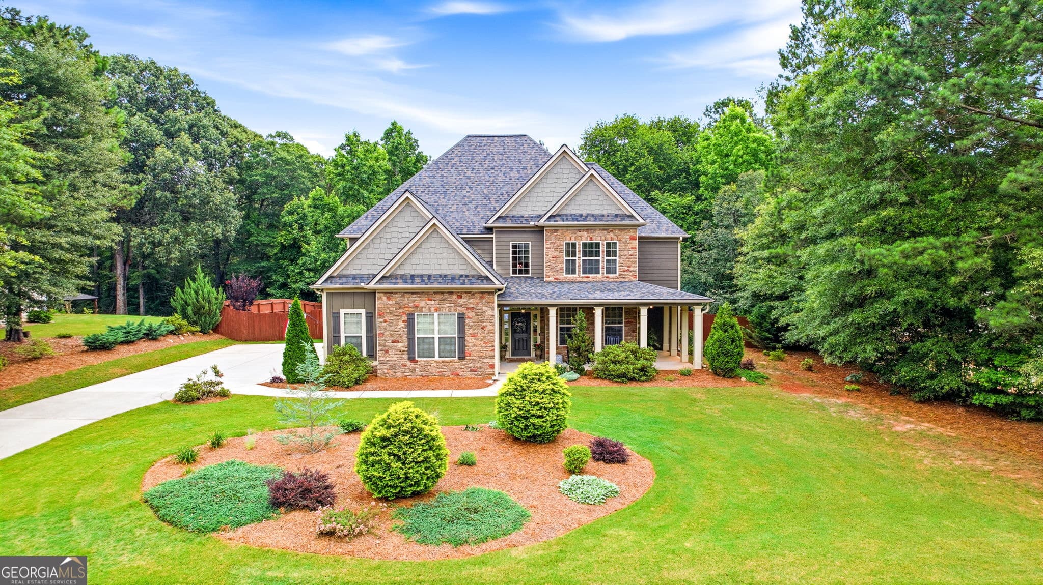 5 bedroom, 4 bathroom, 3,118 sq ft single family residence sold at 155 Cody Trail, Senoia, GA 30276