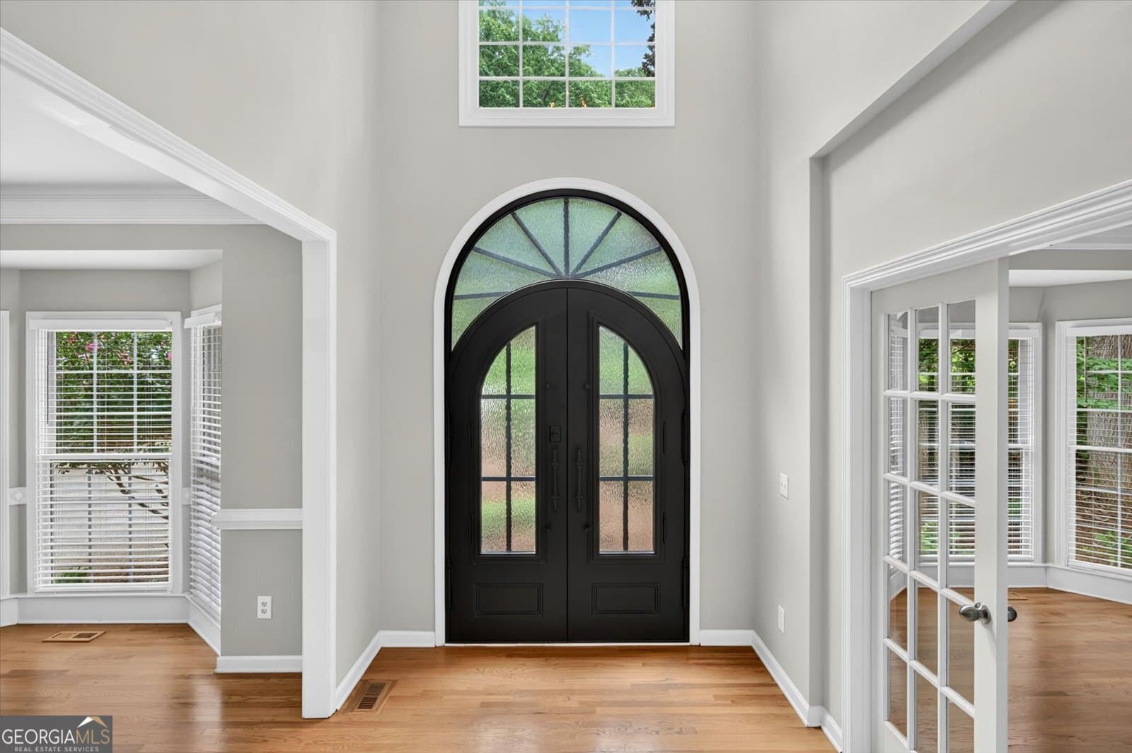 4 bedroom, 3.5 bathroom, 3,307 sq ft single family residence for sale at 1250 Spring Oak Way, Cumming, GA 30041 — photo 5