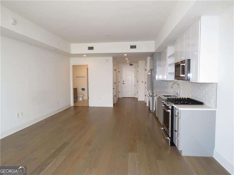 1 bedroom, 1 bathroom condominium for sale at 788 W Marietta Street 1412, Atlanta, GA 30318 — photo 4