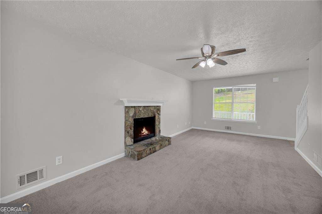 4 bedroom, 2.5 bathroom, 2,298 sq ft single family residence for sale at 1450 Timber Walk Drive, Loganville, GA 30052 — photo 5