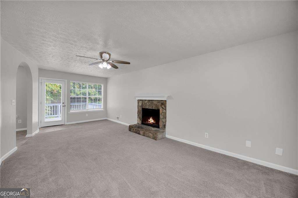 4 bedroom, 2.5 bathroom, 2,298 sq ft single family residence for sale at 1450 Timber Walk Drive, Loganville, GA 30052 — photo 4
