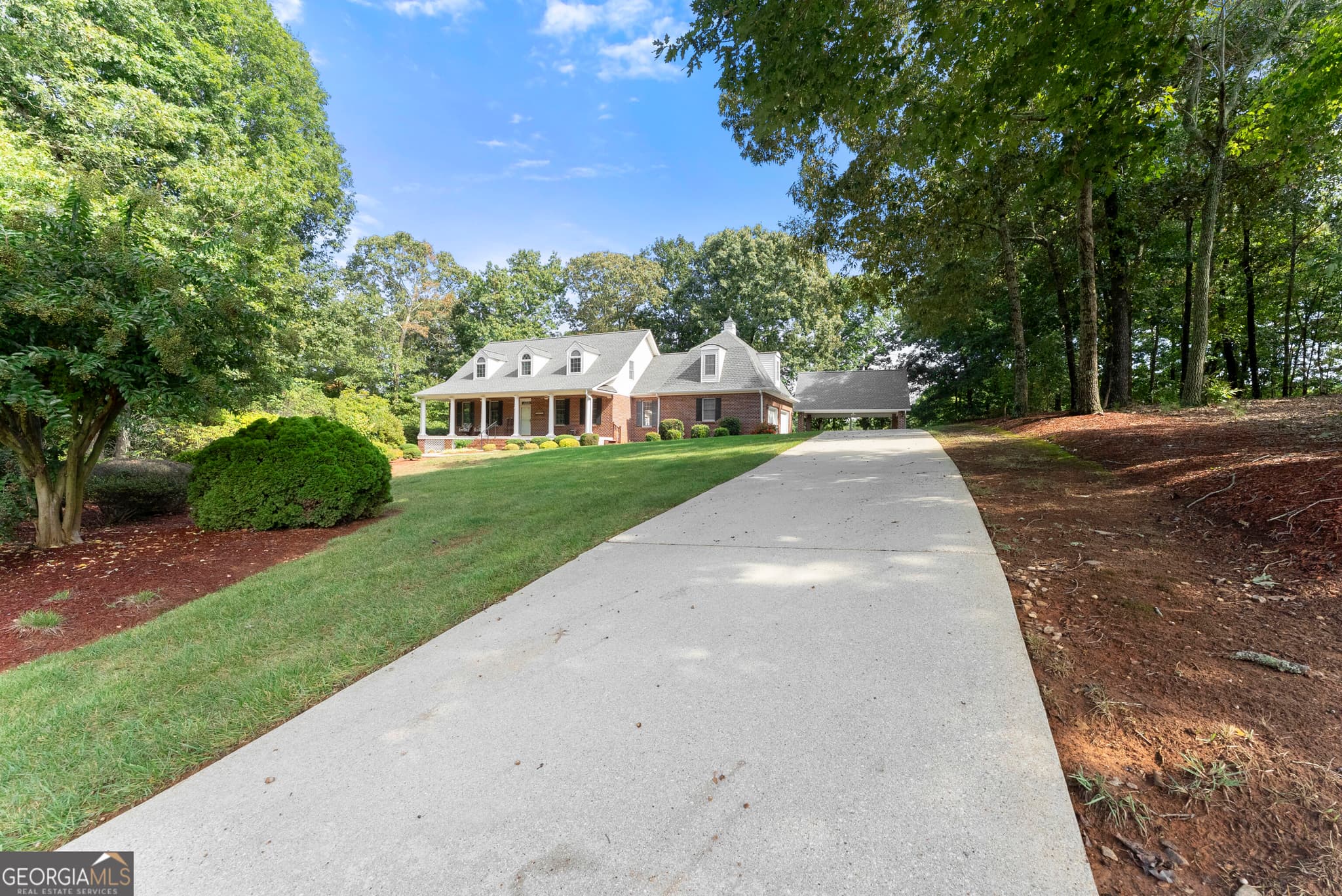 4 bedroom, 2.5 bathroom, 2,874 sq ft single family residence for sale at 149 Wyndage Court, Cornelia, GA 30531 — photo 8