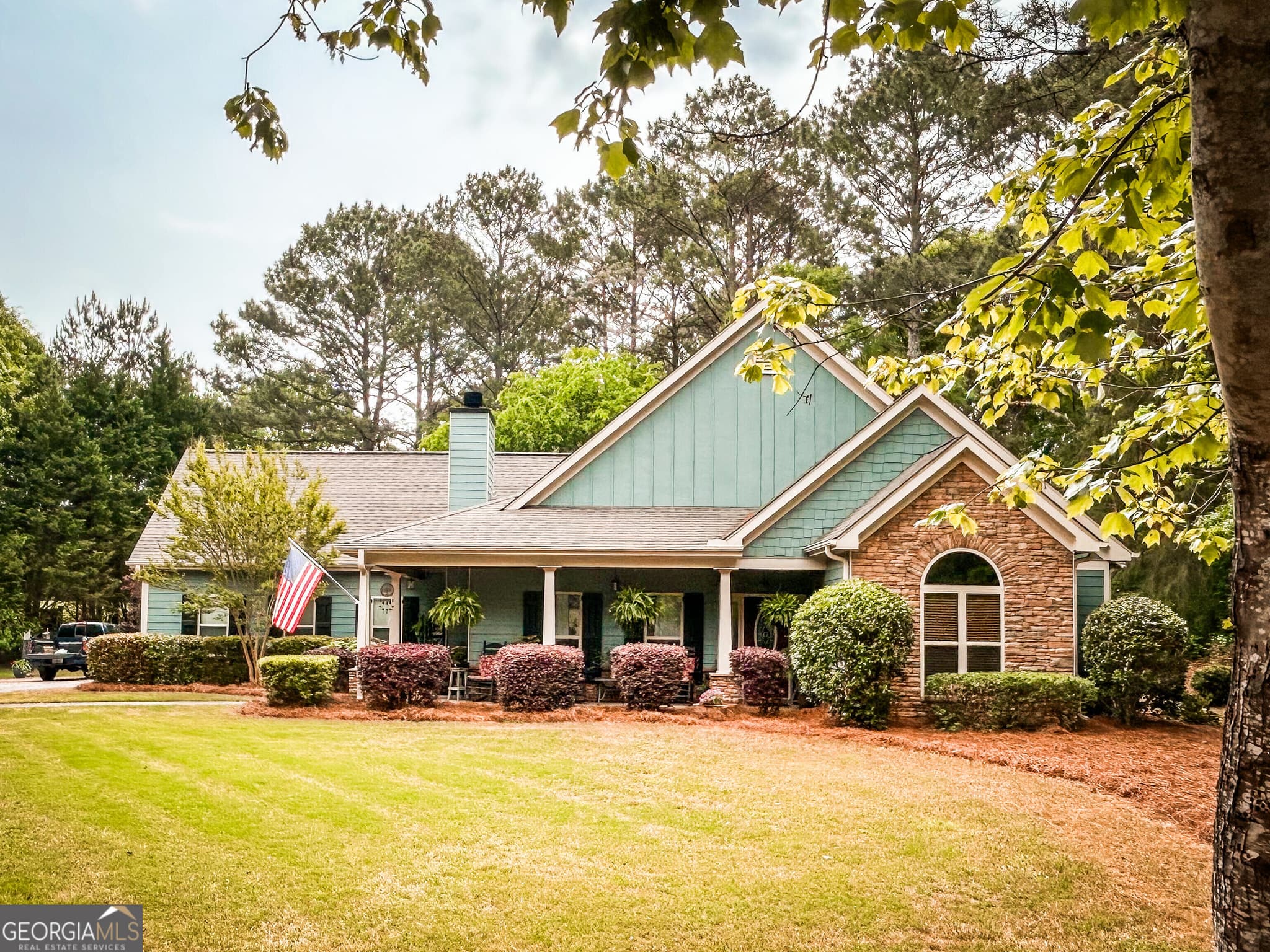 4 bedroom, 2 bathroom, 2,217 sq ft single family residence sold at 1221 Lew Drive, Monroe, GA 30655