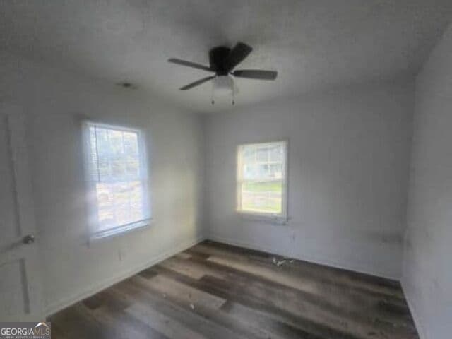 3 bedroom, 2 bathroom, 1,338 sq ft single family residence for sale at 936 Staley Avenue, Savannah, GA 31405 — photo 6