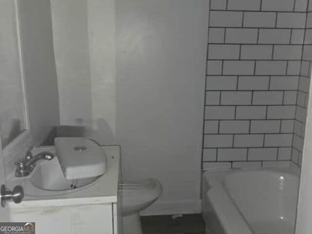 3 bedroom, 2 bathroom, 1,338 sq ft single family residence for sale at 936 Staley Avenue, Savannah, GA 31405 — photo 8
