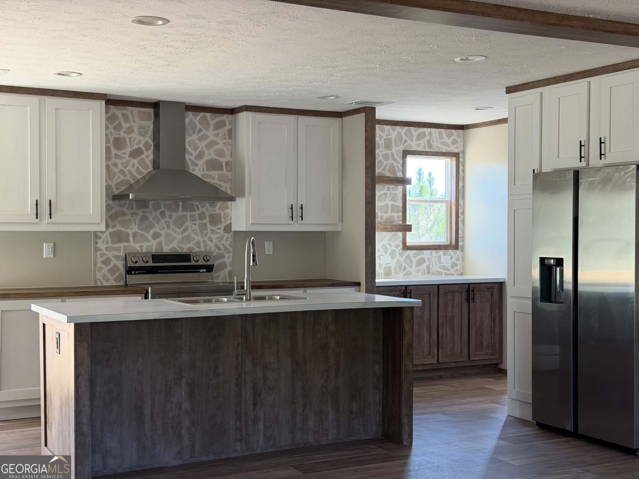 4 bedroom, 2 bathroom, 1,680 sq ft manufactured home,single family residence for sale at 2096 Sellers Road, Baxley, GA 31513 — photo 5