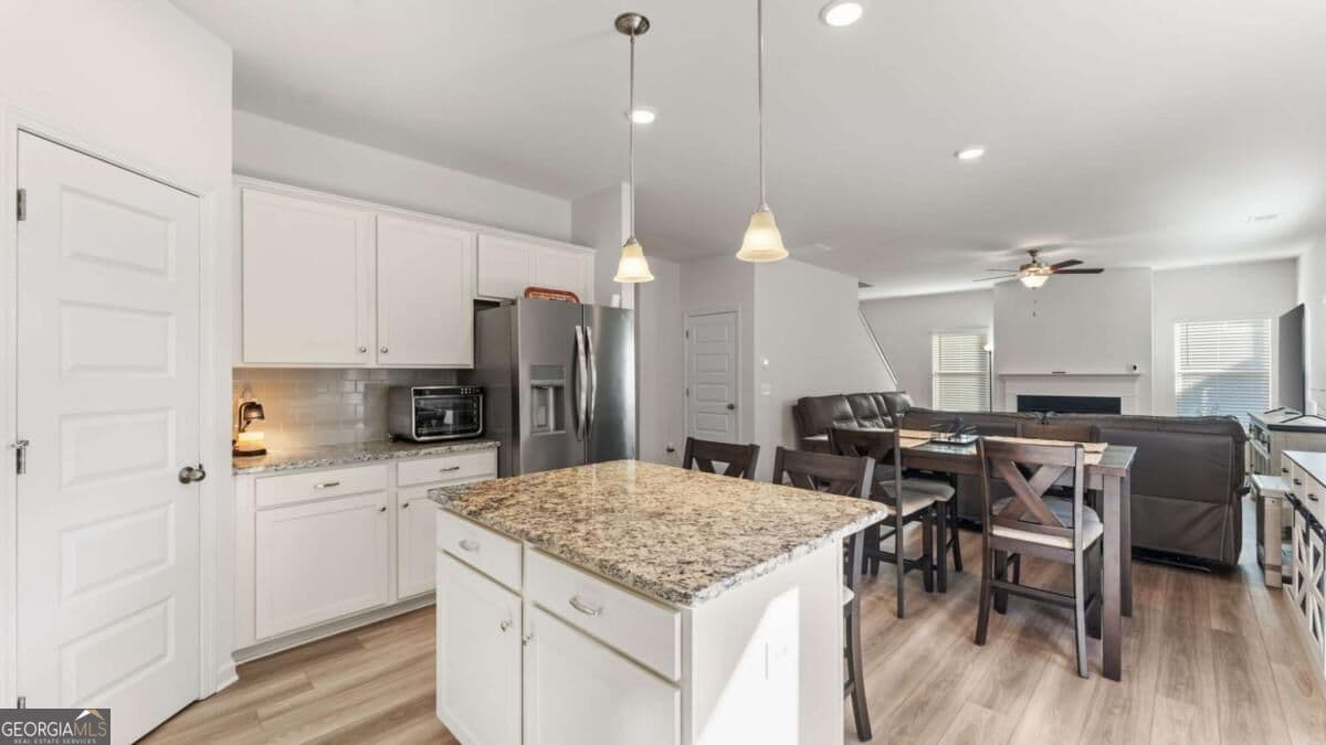4 bedroom, 2.5 bathroom, 2,230 sq ft single family residence for sale at 51 Bennett Way, Rome, GA 30161 — photo 4
