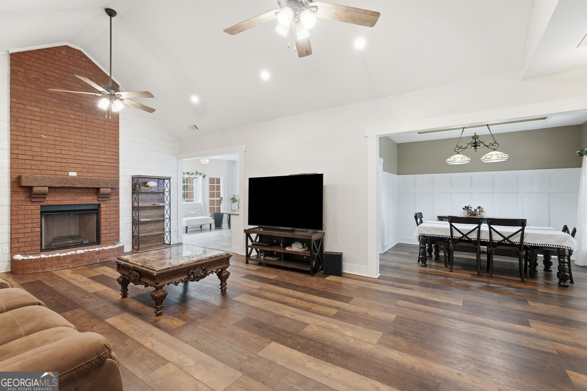 4 bedroom, 3.5 bathroom, 2,707 sq ft single family residence for sale at 1201 E Hampton Drive, Statesboro, GA 30461 — photo 7