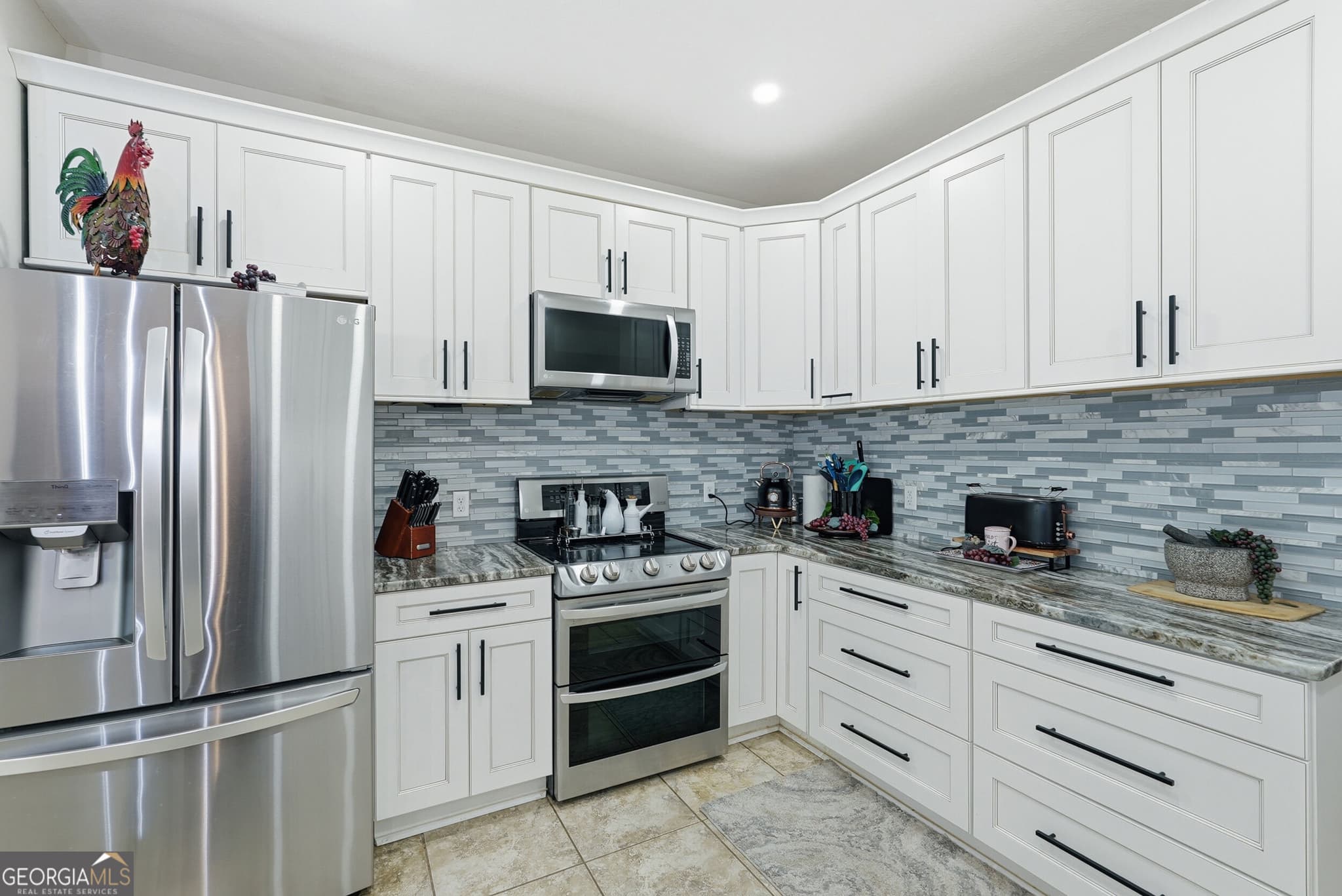 4 bedroom, 3.5 bathroom, 2,707 sq ft single family residence for sale at 1201 E Hampton Drive, Statesboro, GA 30461 — photo 10