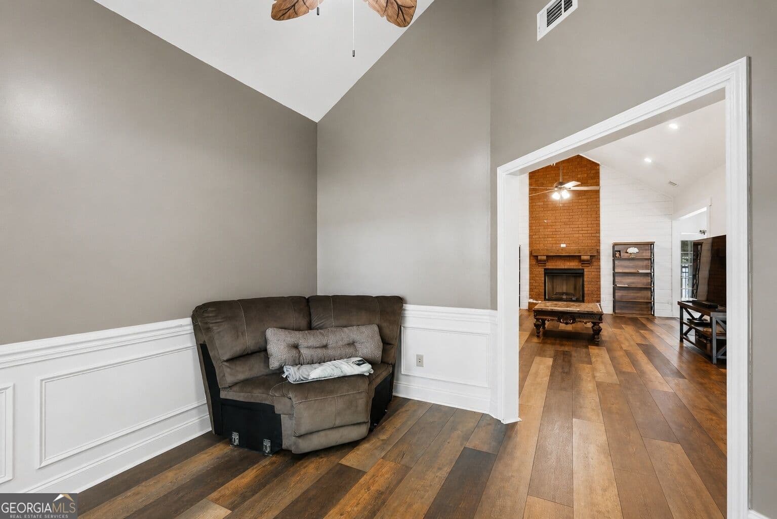 4 bedroom, 3.5 bathroom, 2,707 sq ft single family residence for sale at 1201 E Hampton Drive, Statesboro, GA 30461 — photo 4