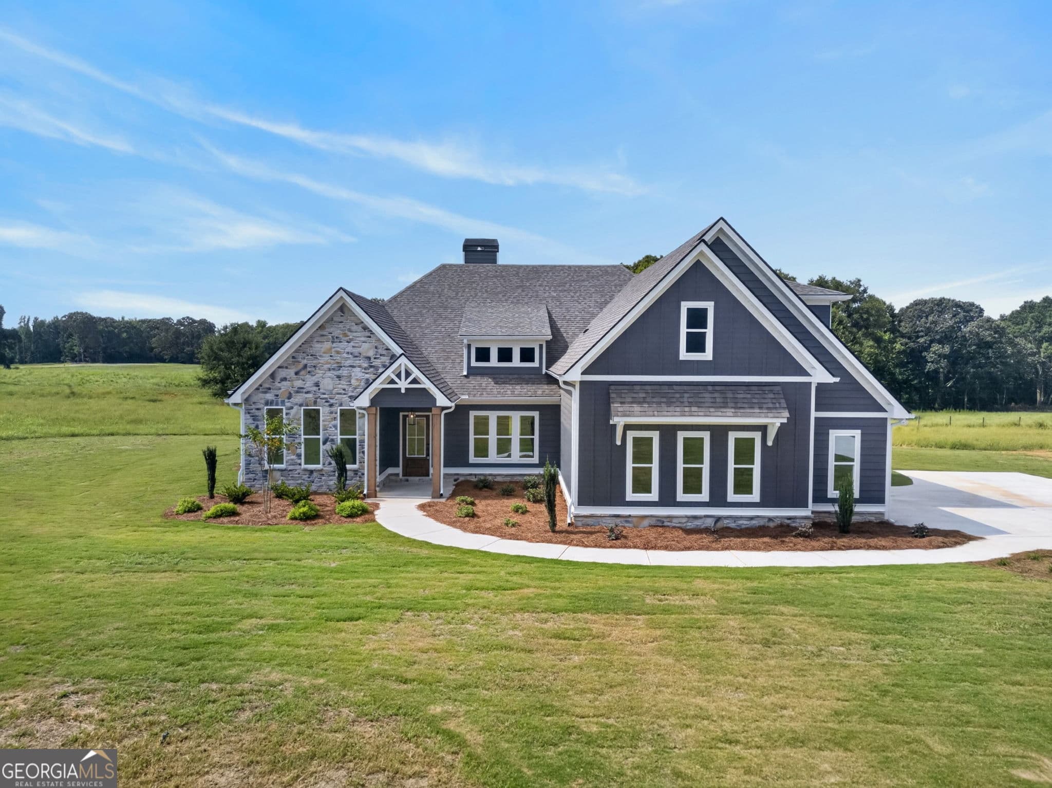 5 bedroom, 4 bathroom, 2,900 sq ft single family residence for sale at 1040 Roopville Veal Road, Roopville, GA 30170