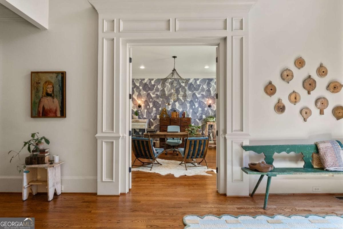 6 bedroom, 5.5 bathroom, 7,834 sq ft single family residence for sale at 3080 Creek Tree Lane, Cumming, GA 30041 — photo 5