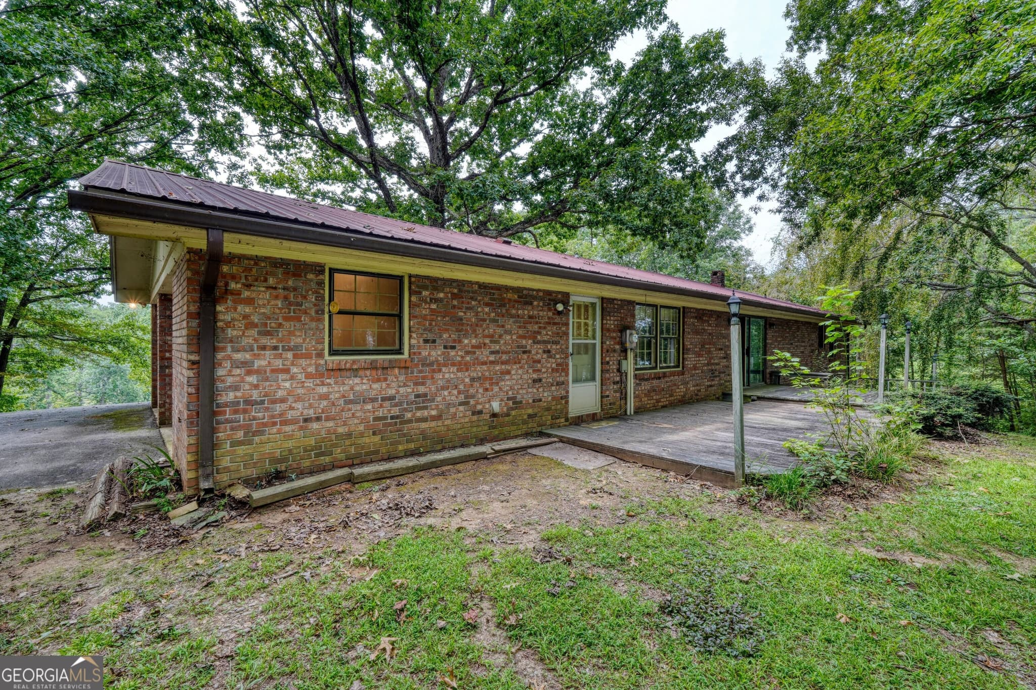 3 bedroom, 2 bathroom single family residence for sale at 727 Bell Creek Road, Hiawassee, GA 30546 — photo 6