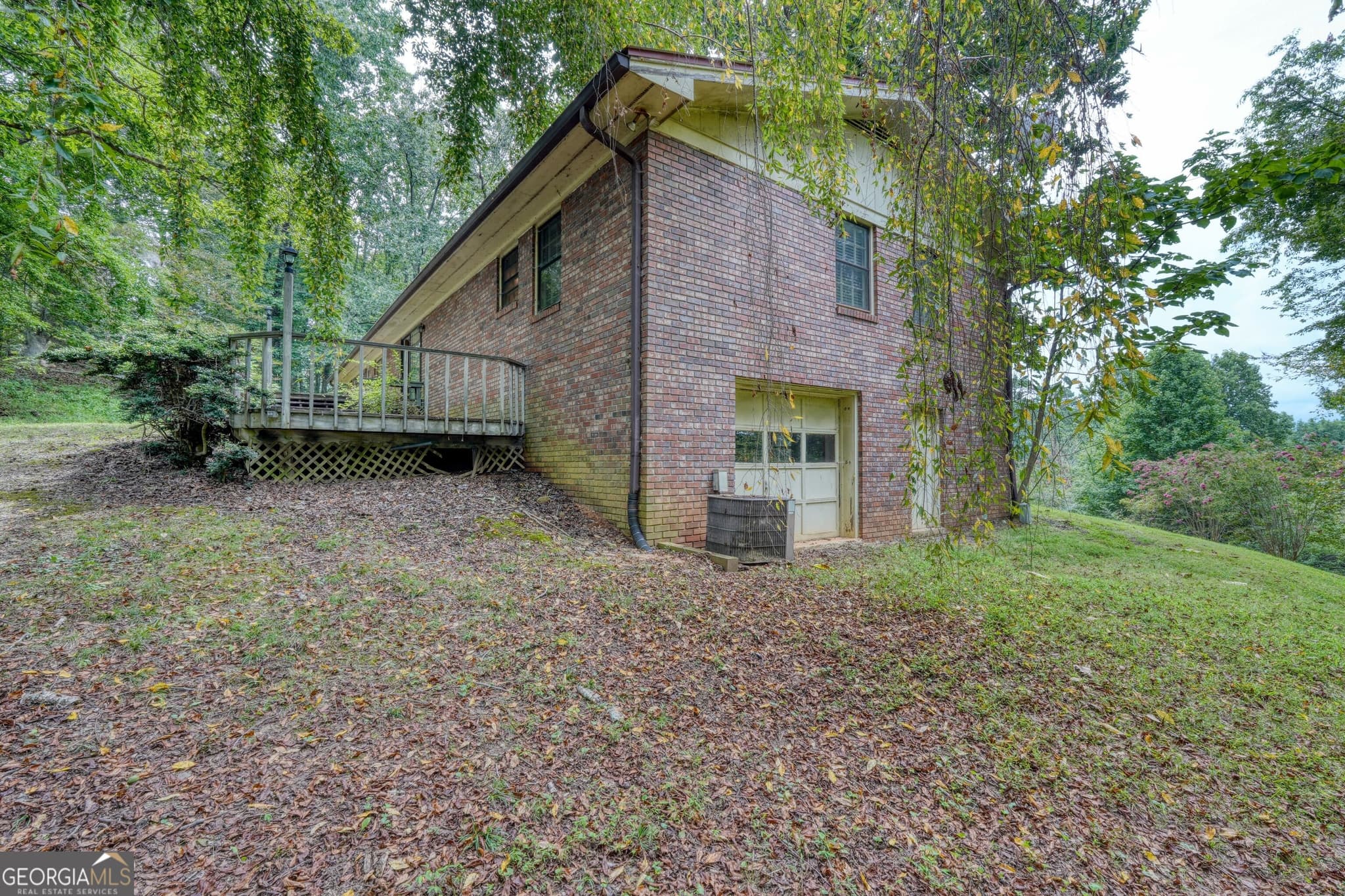 3 bedroom, 2 bathroom single family residence for sale at 727 Bell Creek Road, Hiawassee, GA 30546 — photo 4
