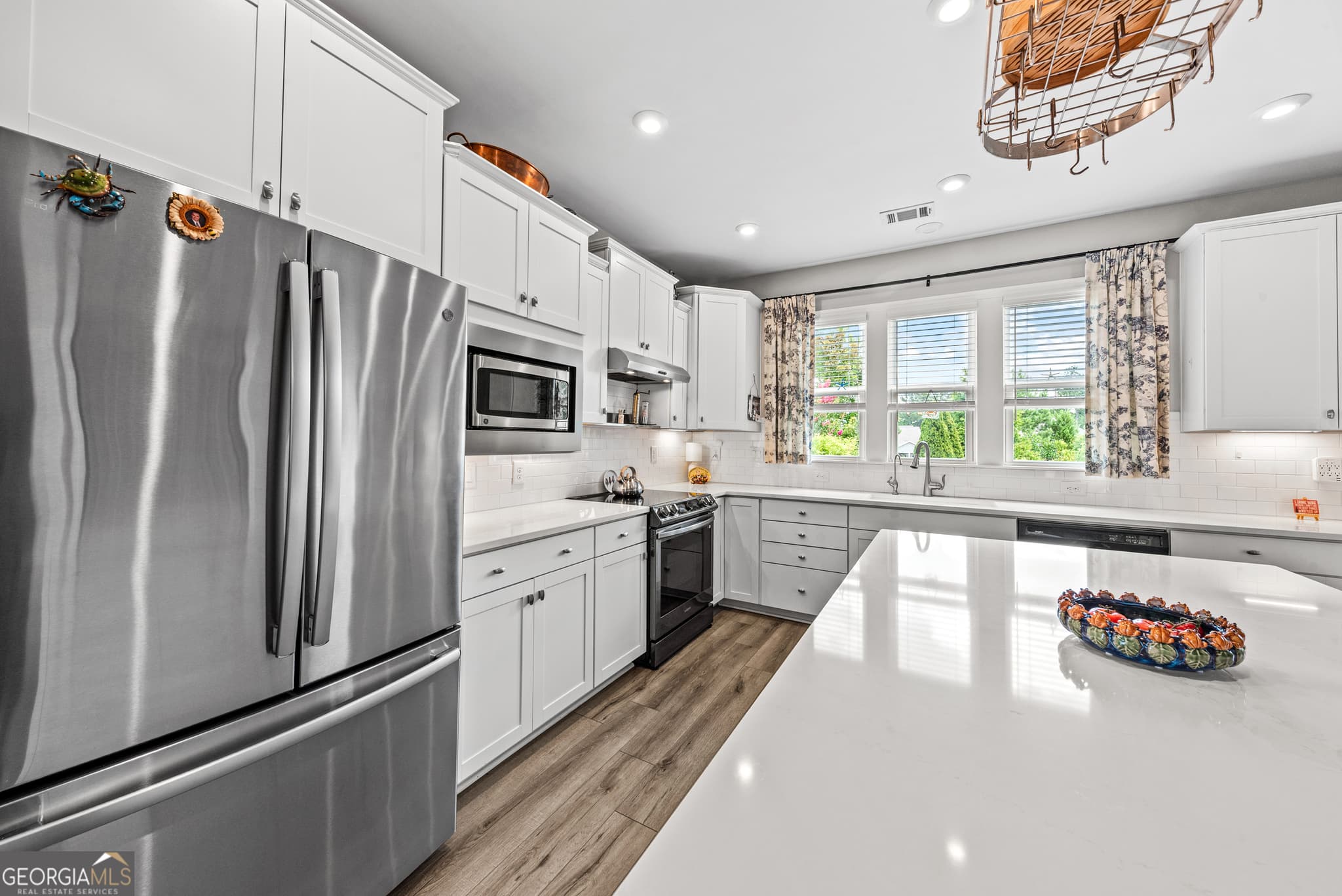 3 bedroom, 2 bathroom, 1,504 sq ft single family residence for sale at 1000 Chickasaw Chief Place, Greensboro, GA 30642 — photo 5