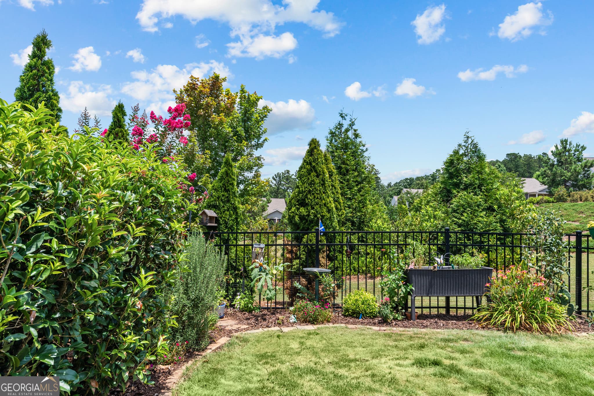3 bedroom, 2 bathroom, 1,504 sq ft single family residence for sale at 1000 Chickasaw Chief Place, Greensboro, GA 30642 — photo 9