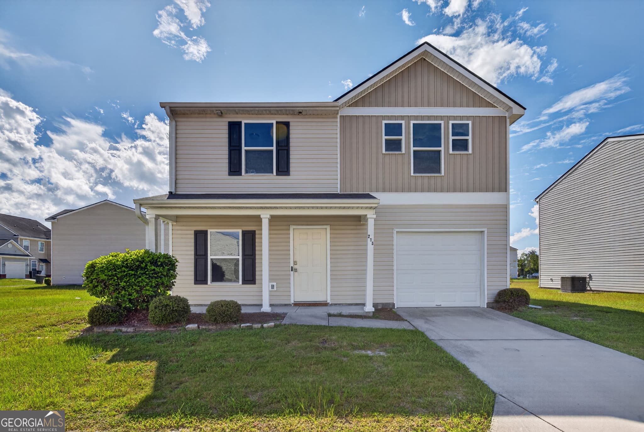 4 bedroom, 2.5 bathroom, 1,800 sq ft single family residence for sale at 215 Barbour Lane, Hinesville, GA 31313
