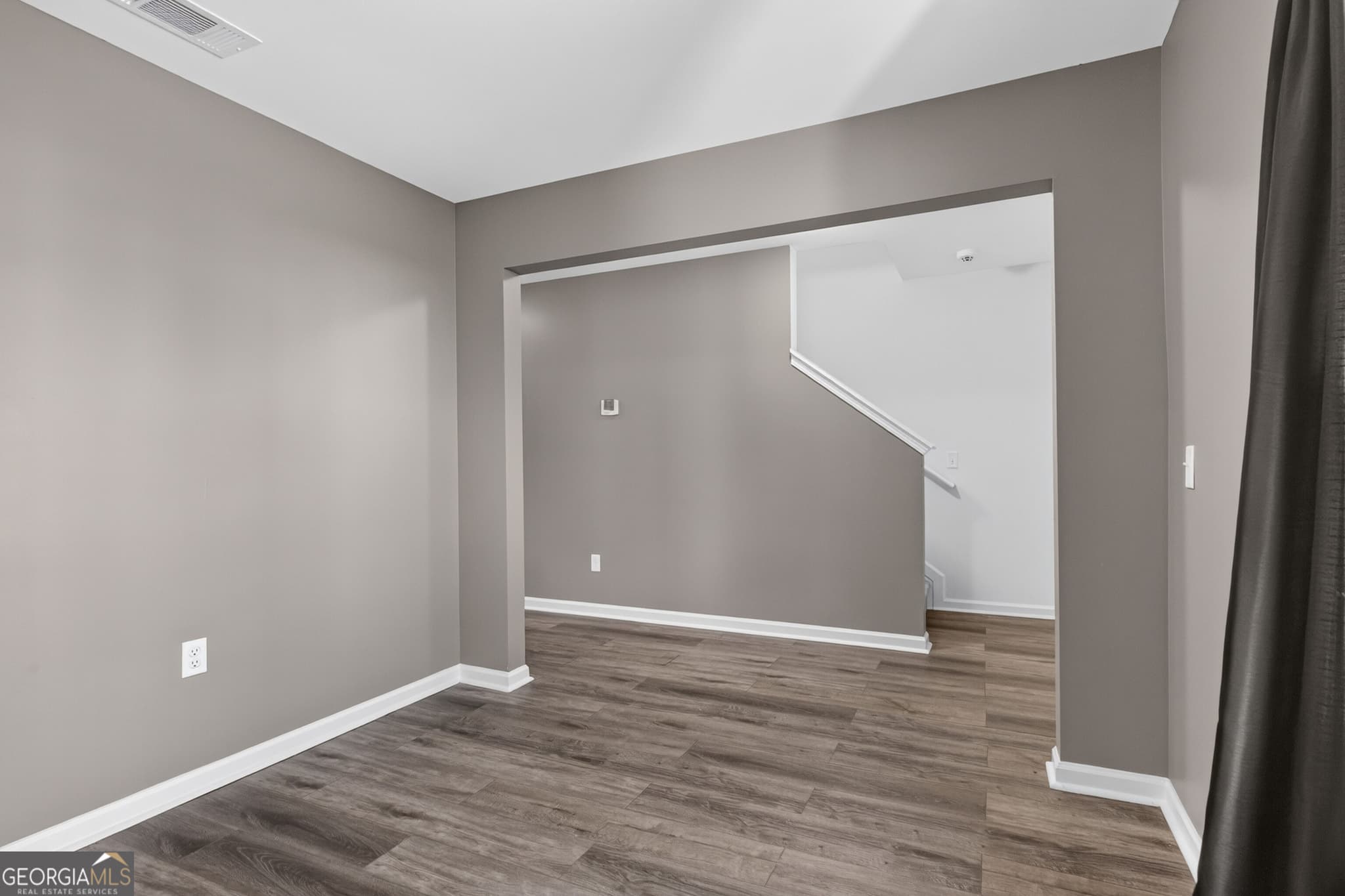 4 bedroom, 2.5 bathroom, 1,800 sq ft single family residence for sale at 215 Barbour Lane, Hinesville, GA 31313 — photo 9