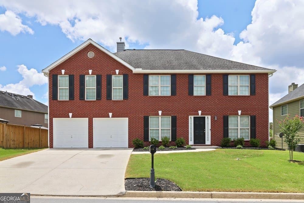 4 bedroom, 2.5 bathroom, 3,240 sq ft single family residence for sale at 115 Maxton Avenue, Dallas, GA 30132 — photo 1 of 60