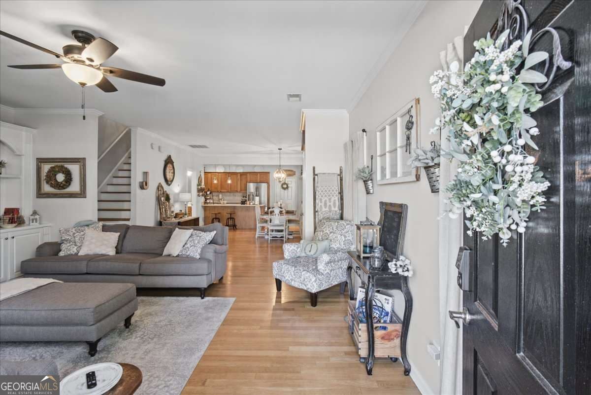3 bedroom, 2.5 bathroom, 1,998 sq ft single family residence for sale at 18 Park Circle, Cartersville, GA 30120 — photo 4