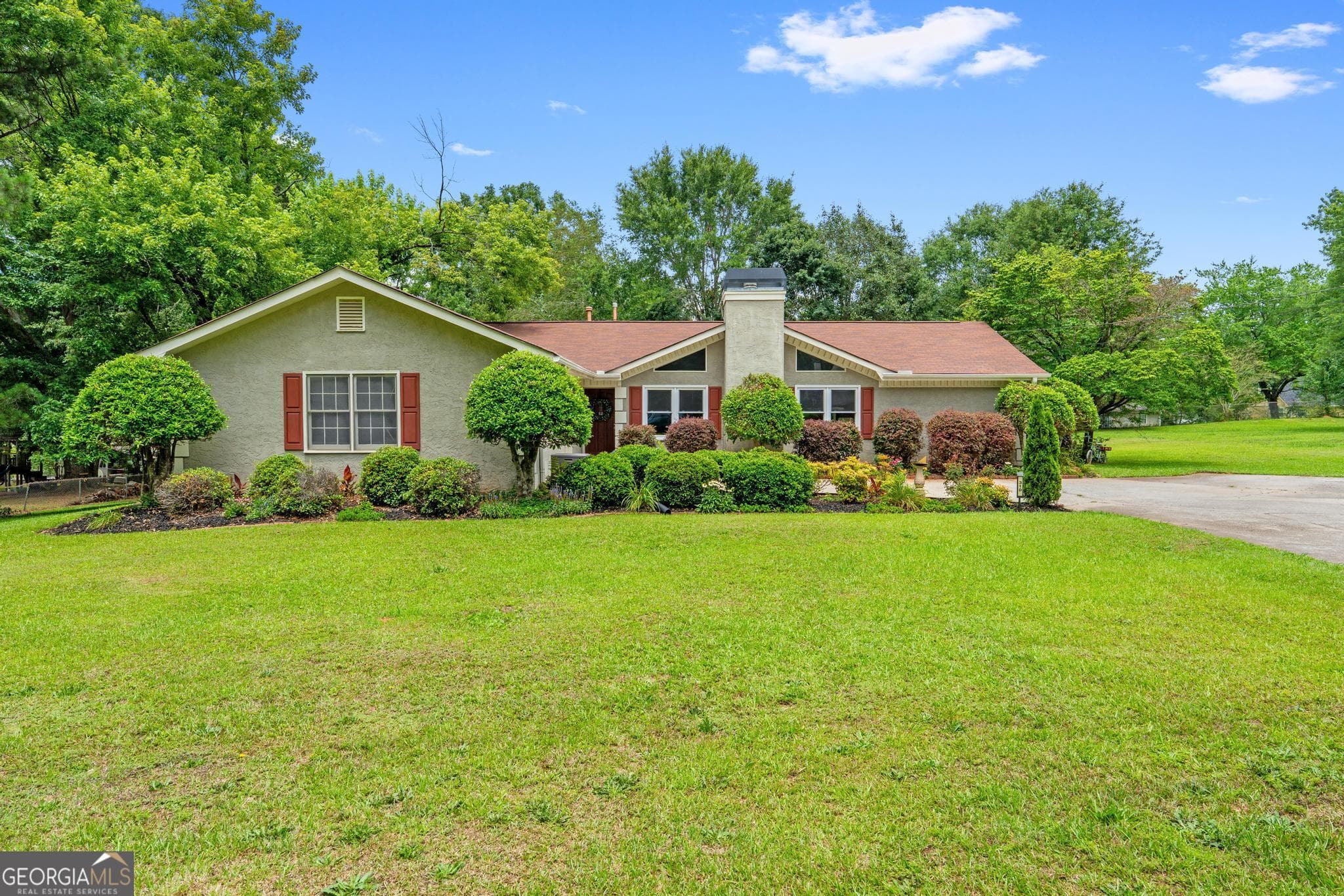 3 bedroom, 2 bathroom, 1,476 sq ft single family residence sold at 310 Cowan Road, Conyers, GA 30094