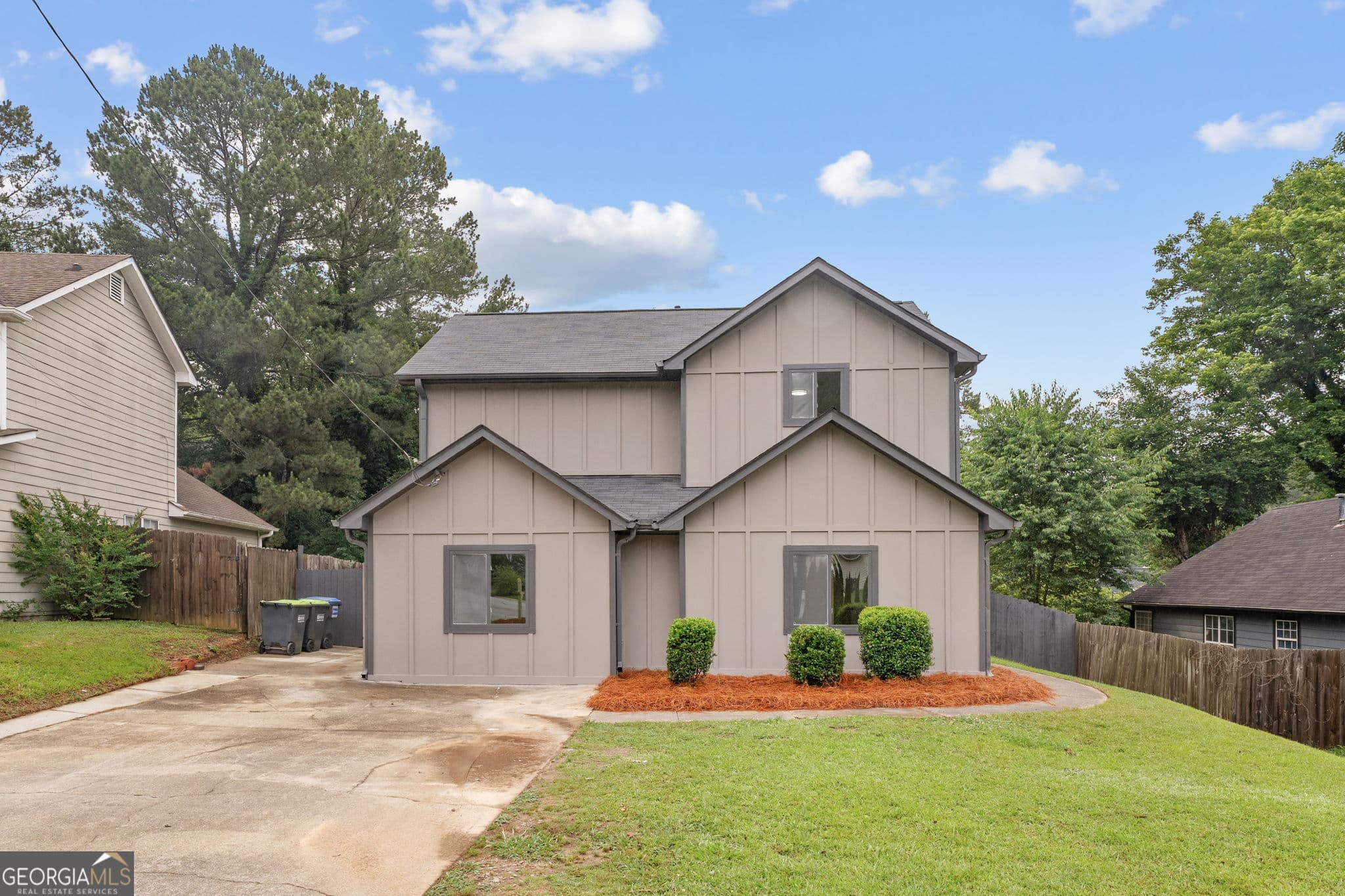 4 bedroom, 2.5 bathroom, 1,825 sq ft single family residence sold at 2194 Tyrone Court, Marietta, GA 30008