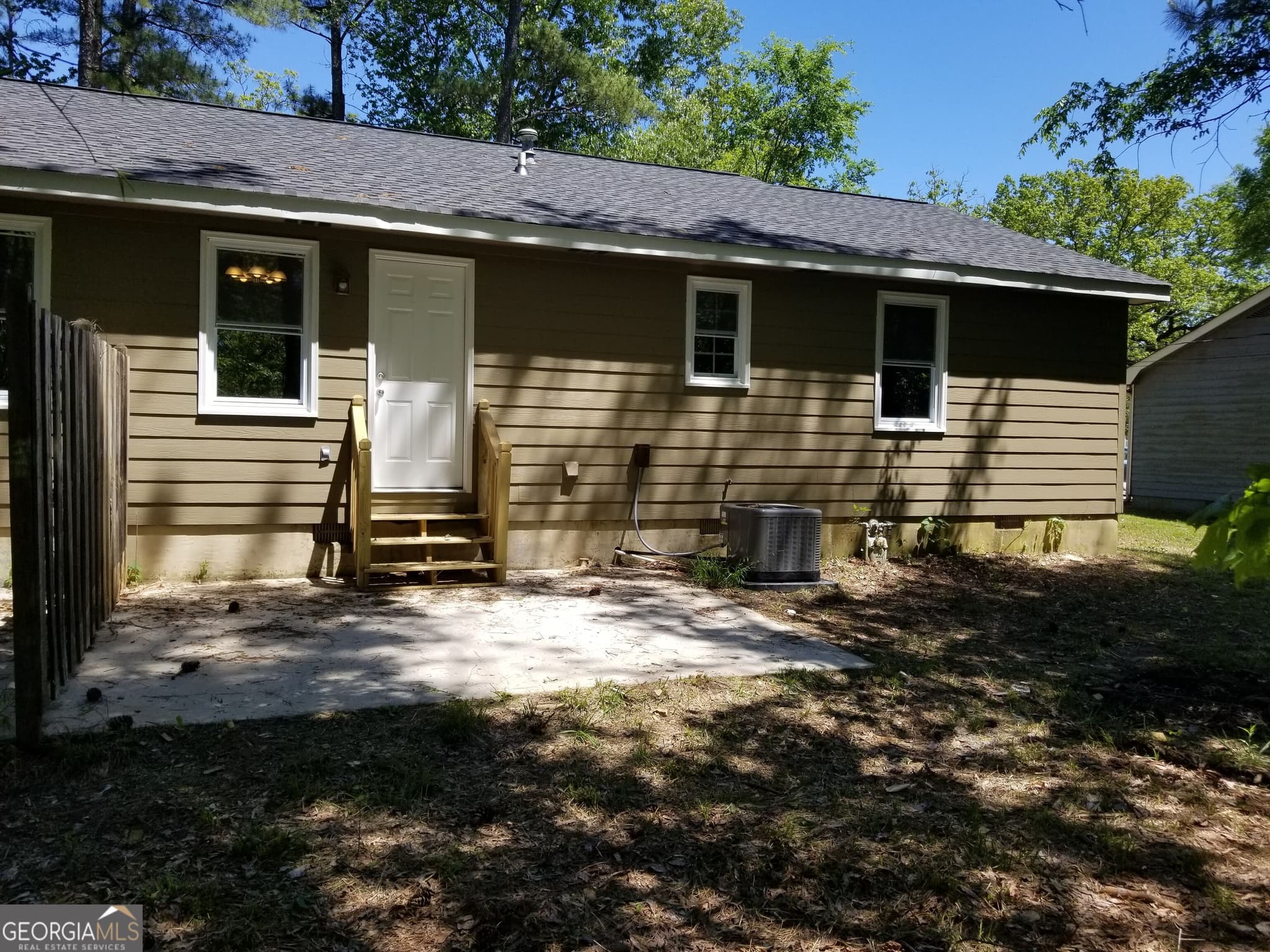 2 bedroom, 1 bathroom, 1,025 sq ft duplex for rent at 923 Old Summerville Road, Rome, GA 30165 for $1,100 a month — photo 9