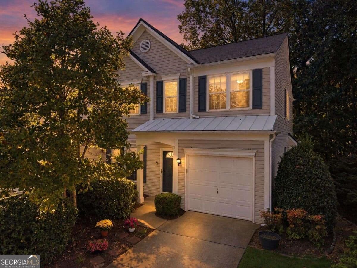3 bedroom, 2.5 bathroom, 1,840 sq ft townhouse for sale at 202 Kenninghall Lane 30, Smyrna, GA 30082