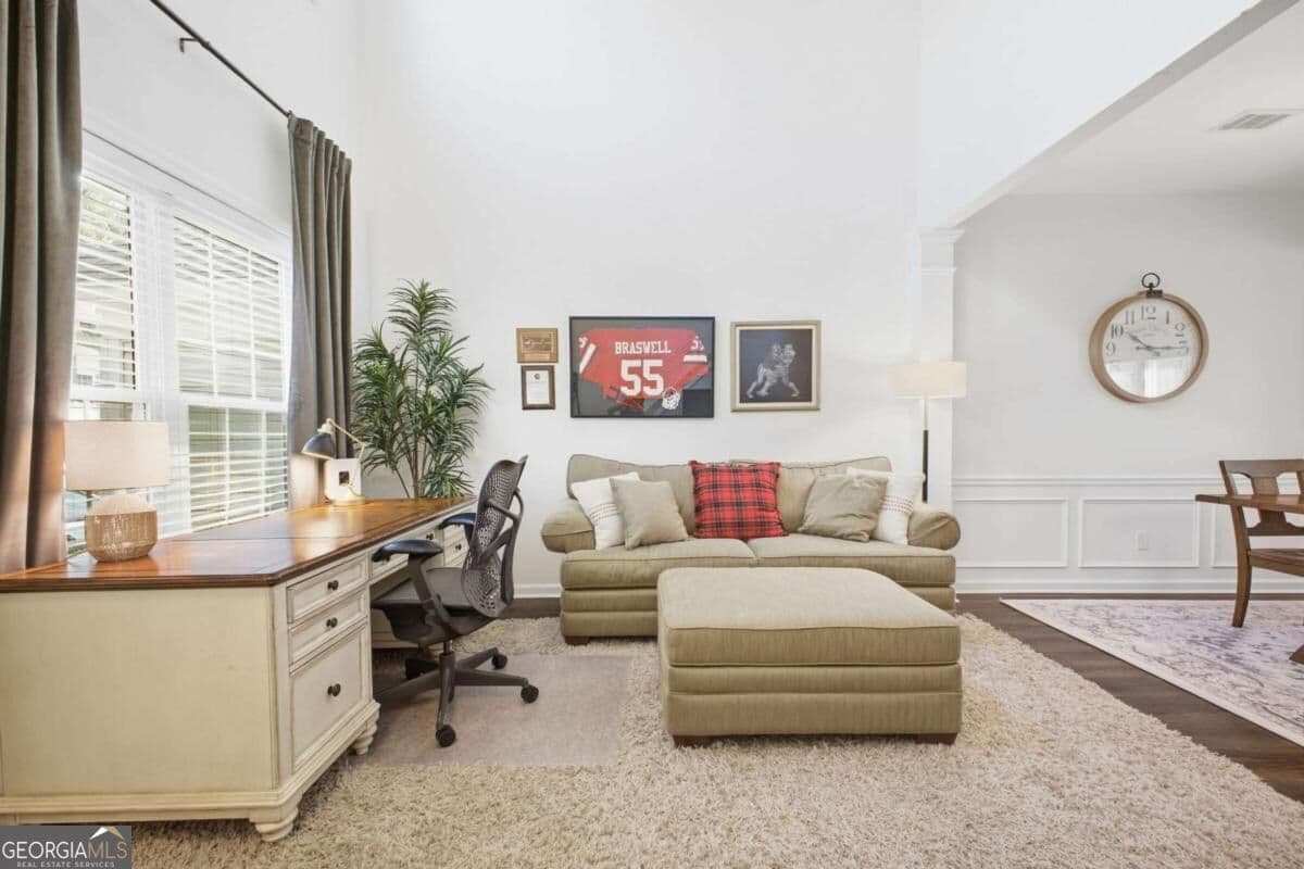 3 bedroom, 2.5 bathroom, 1,840 sq ft townhouse for sale at 202 Kenninghall Lane 30, Smyrna, GA 30082 — photo 4