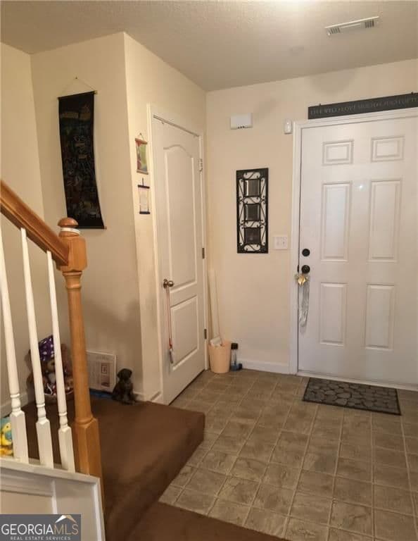 3 bedroom, 2.5 bathroom, 1,252 sq ft townhouse for sale at 1727 Old Dogwood, Jonesboro, GA 30238 — photo 7