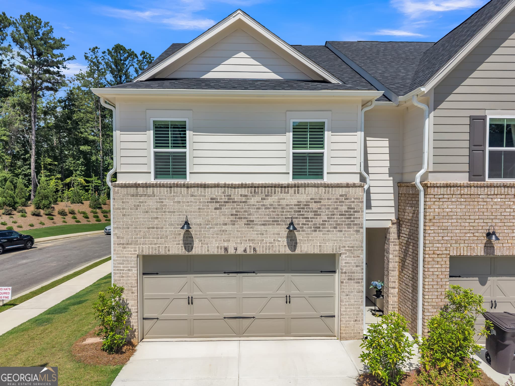 3 bedroom, 2.5 bathroom, 2,035 sq ft townhouse for sale at 5745 Tillman Way, Powder Springs, GA 30127