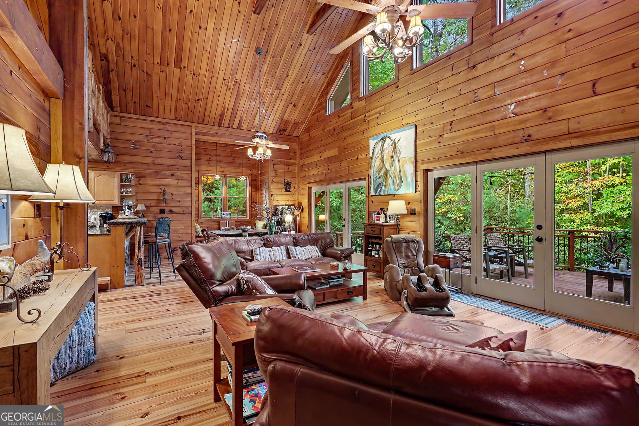 4 bedroom, 3 bathroom, 2,944 sq ft cabin,single family residence for sale at 79 Beachside Lane, Lakemont, GA 30552 — photo 8