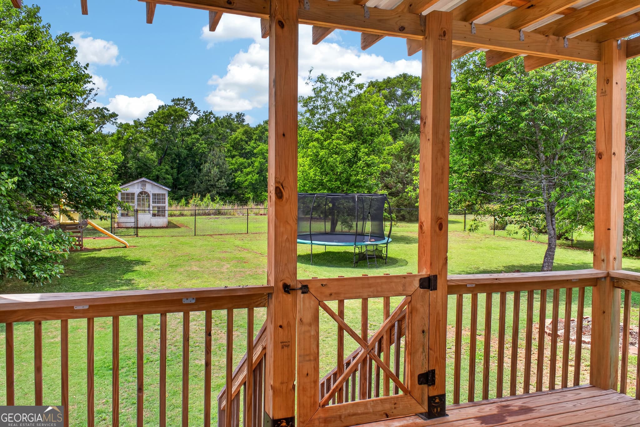 4 bedroom, 3 bathroom, 2,026 sq ft single family residence for sale at 9 Ferry Crossing Drive, Rome, GA 30161 — photo 8