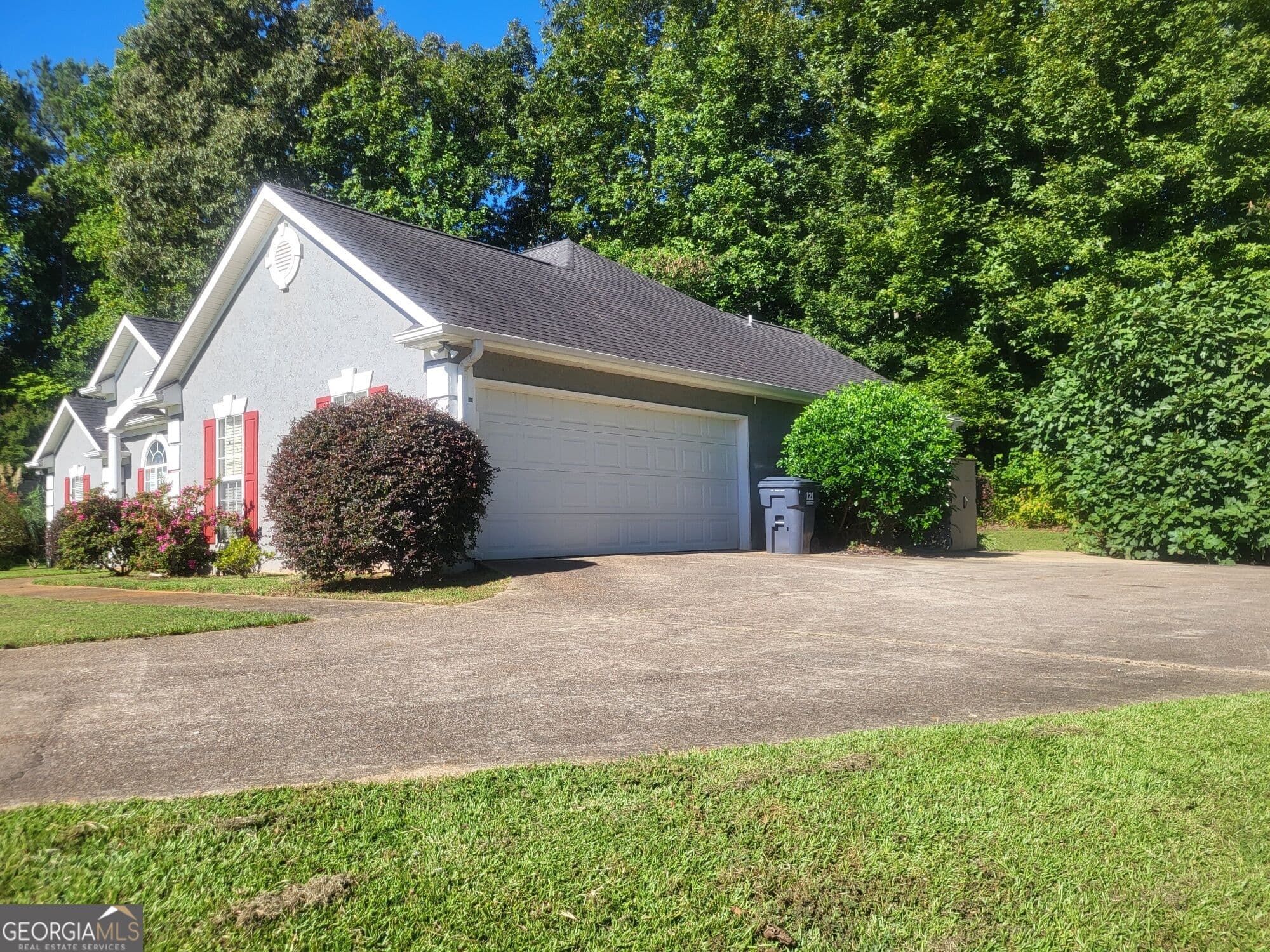 3 bedroom, 2 bathroom, 1,938 sq ft single family residence for sale at 2415 Lismore Drive, Valley, AL 36854 — photo 4