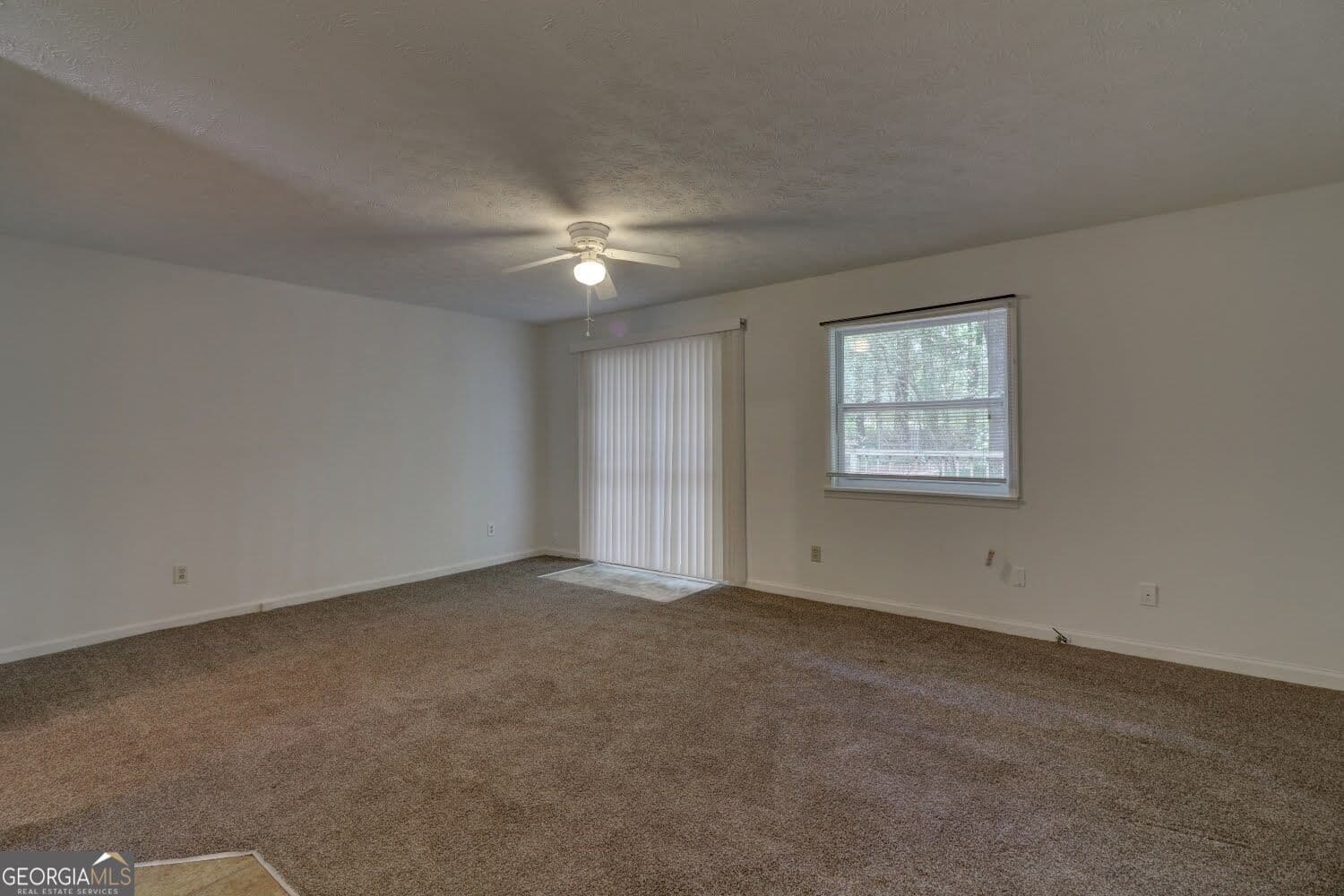 3 bedroom, 2 bathroom, 1,456 sq ft single family residence for sale at 4749 Lost Colony Court, Stone Mountain, GA 30088 — photo 4