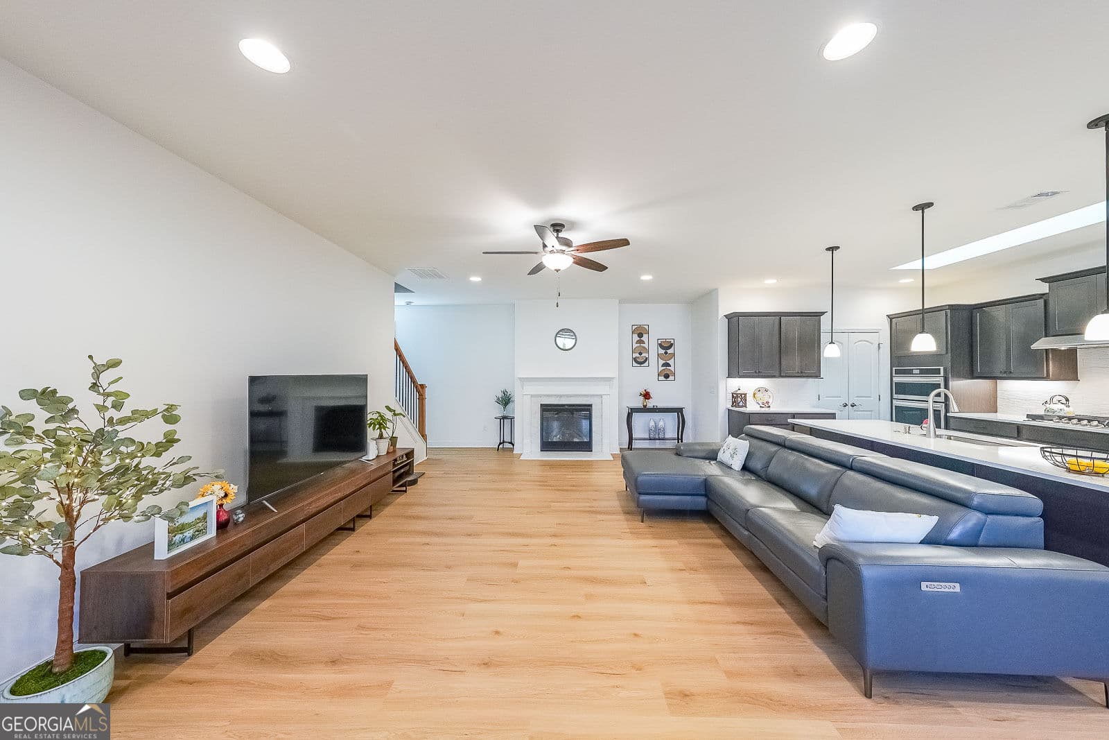 2 bedroom, 2.5 bathroom, 2,033 sq ft single family residence for sale at 171 Echols Bend, Hiram, GA 30141 — photo 7