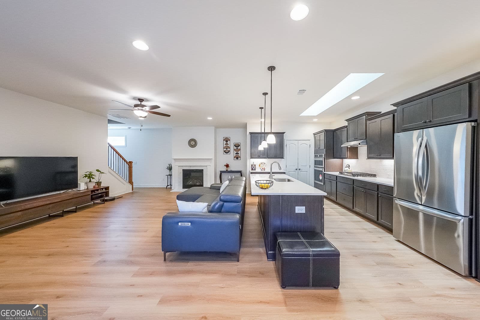 2 bedroom, 2.5 bathroom, 2,033 sq ft single family residence for sale at 171 Echols Bend, Hiram, GA 30141 — photo 8