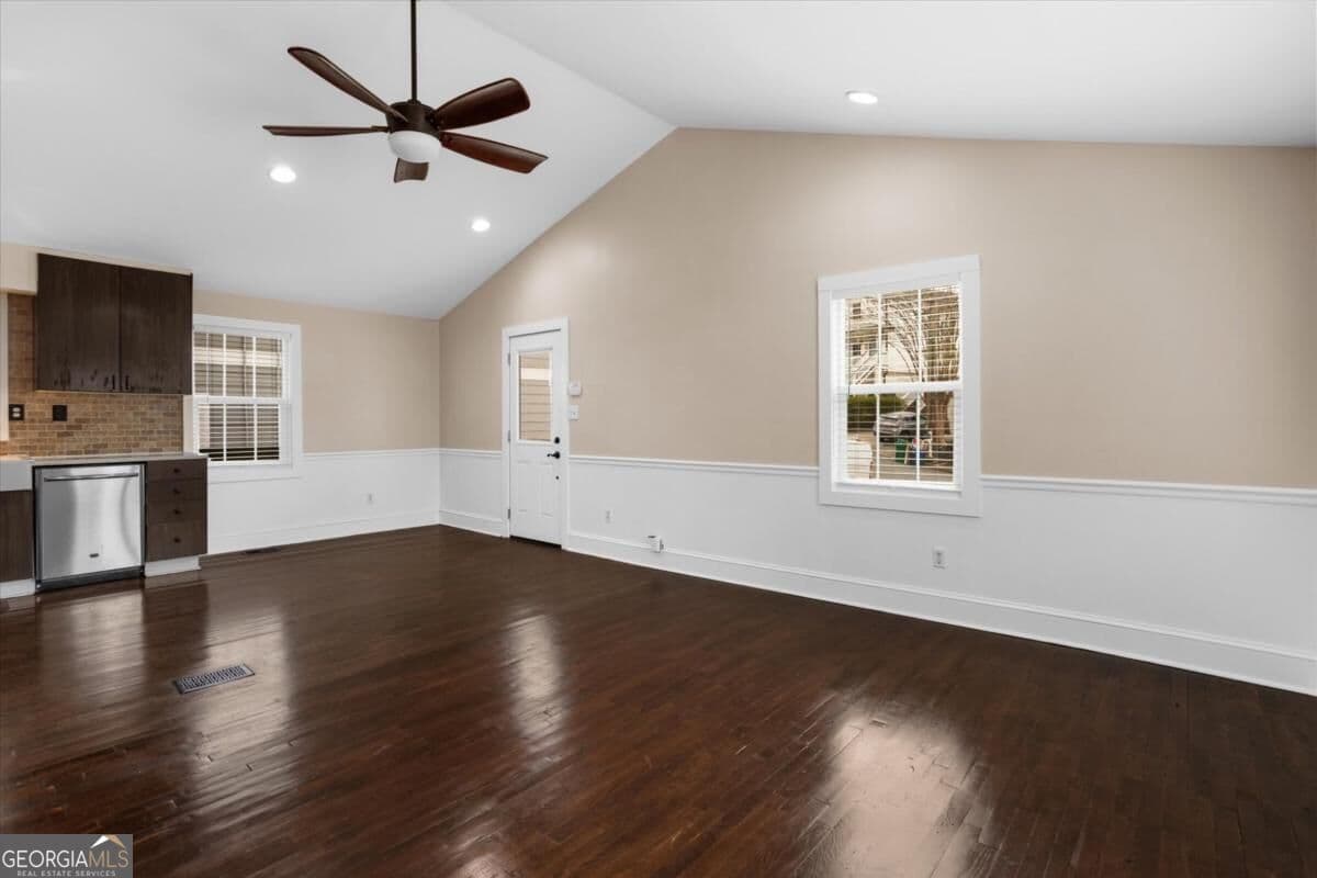 2 bedroom, 2 bathroom, 1,008 sq ft single family residence for sale at 3268 Mae Avenue, Brookhaven, GA 30319 — photo 9