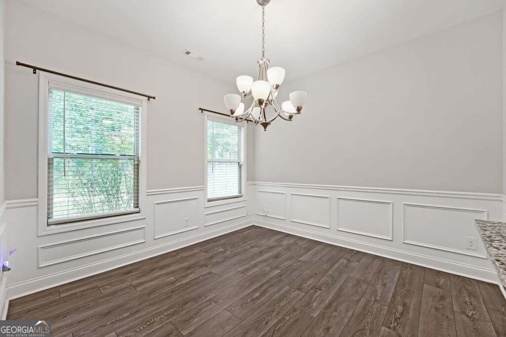 3 bedroom, 2 bathroom, 1,703 sq ft single family residence for sale at 415 Smallwood Lane, Douglasville, GA 30134 — photo 9
