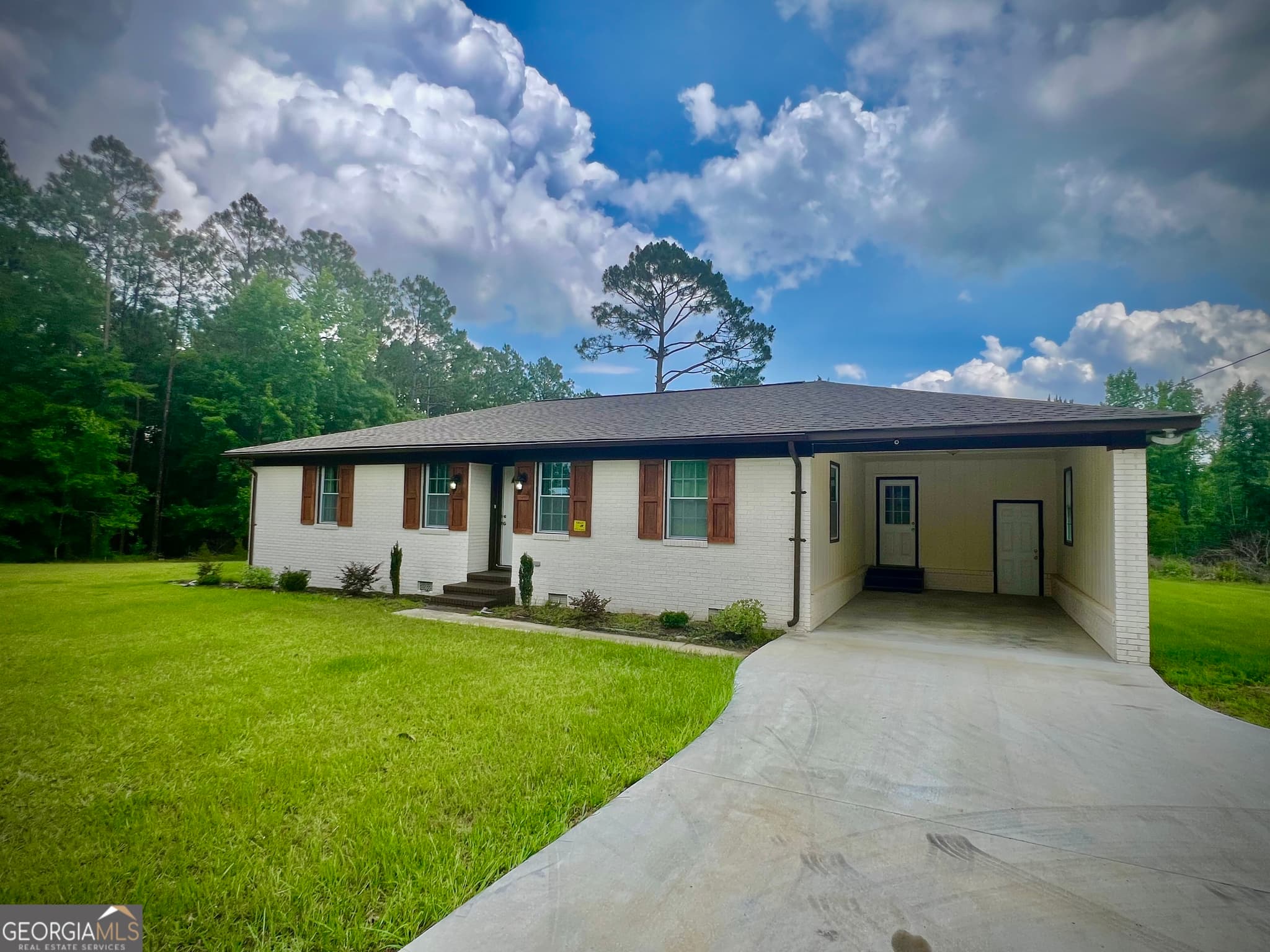 3 bedroom, 2 bathroom, 1,438 sq ft single family residence for sale at 1962 Anderson Road, Rentz, GA 31075 — photo 2