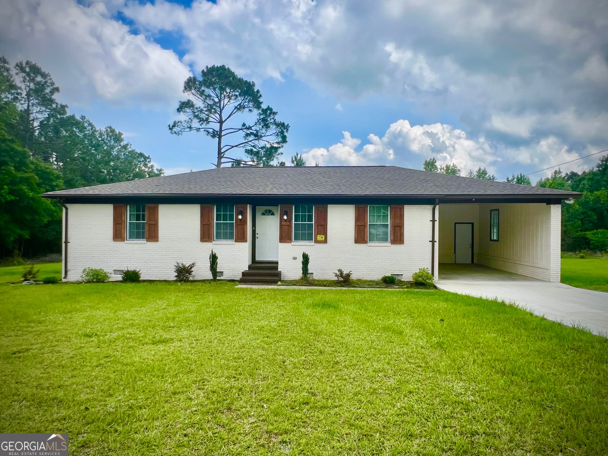 3 bedroom, 2 bathroom, 1,438 sq ft single family residence for sale at 1962 Anderson Road, Rentz, GA 31075 — photo 1 of 26
