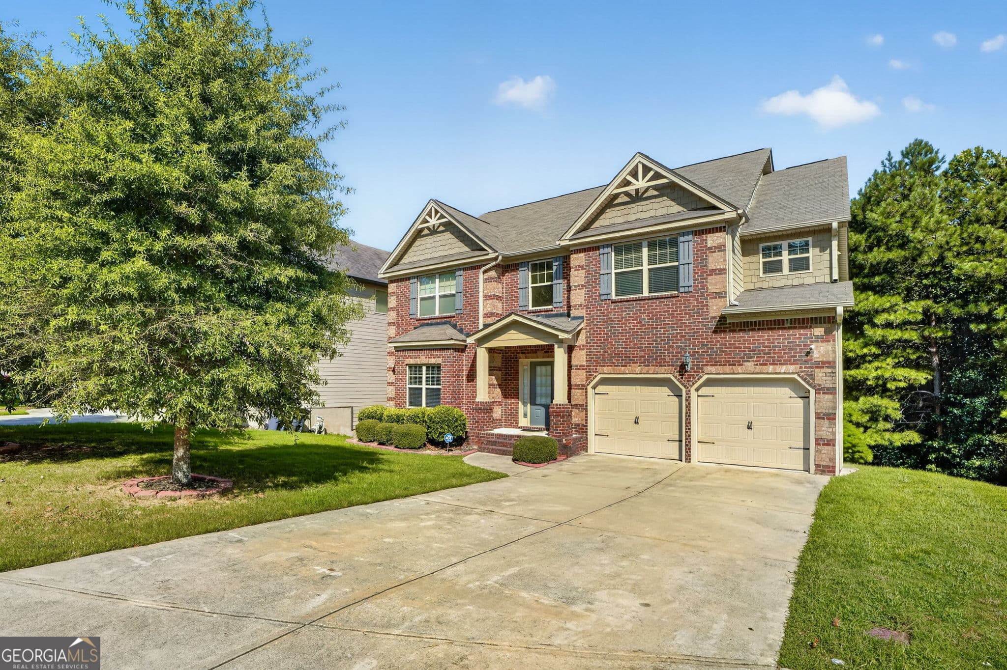 4 bedroom, 2.5 bathroom, 2,942 sq ft single family residence for sale at 993 Bentley Estate Drive, Dacula, GA 30019 — photo 5