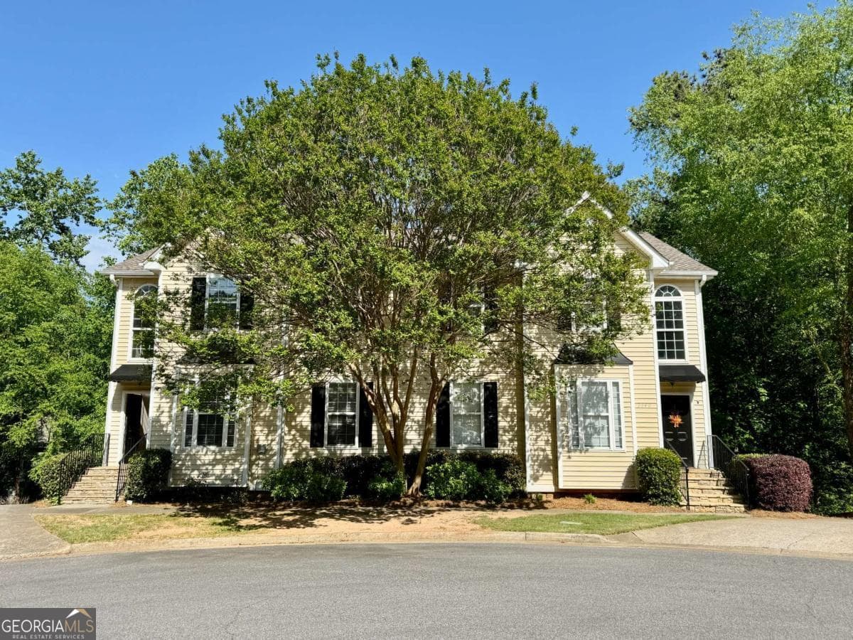 3 bedroom, 2.5 bathroom, 1,881 sq ft townhouse sold at 3650 Deep Cove Drive, Cumming, GA 30041