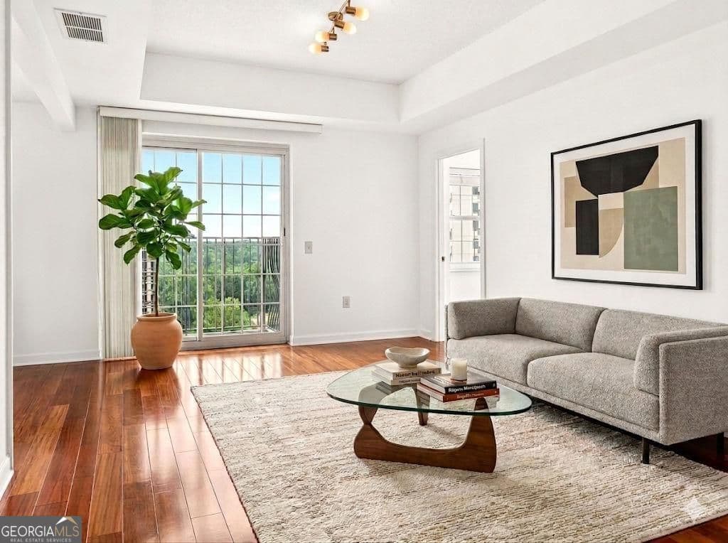 1 bedroom, 1 bathroom, 740 sq ft condominium sold at 195 14th Street 1110, Atlanta, GA 30309