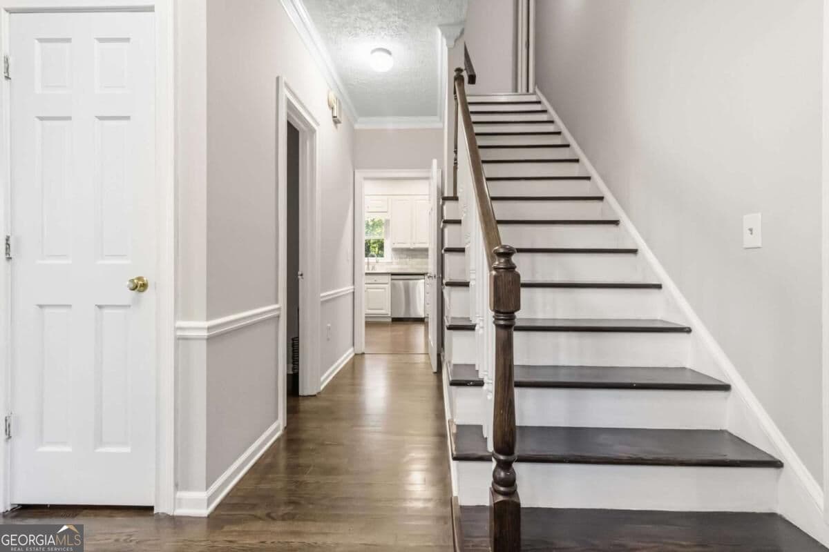 5 bedroom, 3.5 bathroom single family residence for sale at 2226 Major Loring Way, Marietta, GA 30064 — photo 10