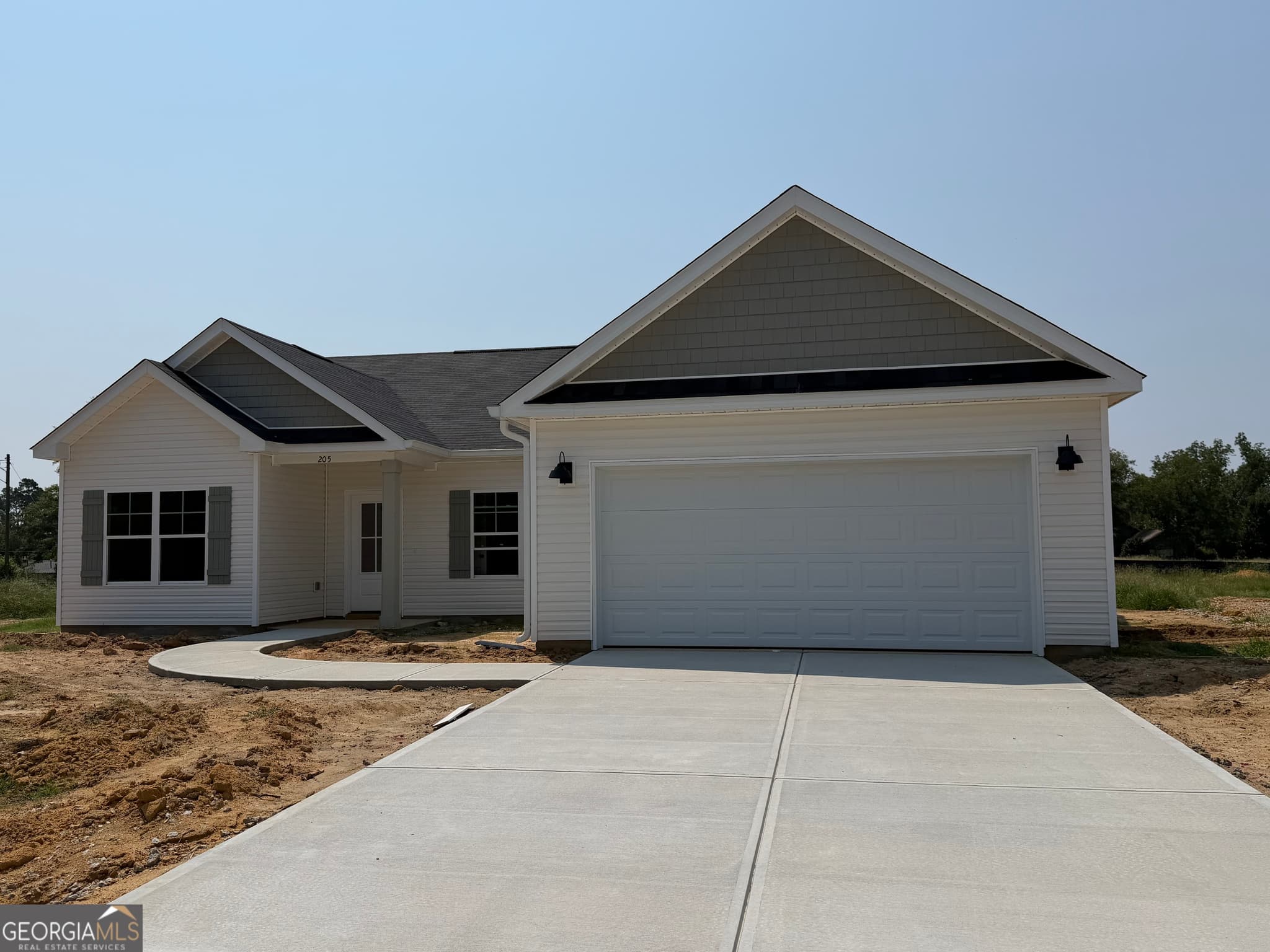 4 bedroom, 2 bathroom, 1,909 sq ft single family residence under contract at 205 Palmetto Loop, Vidalia, GA 30474 — photo 2