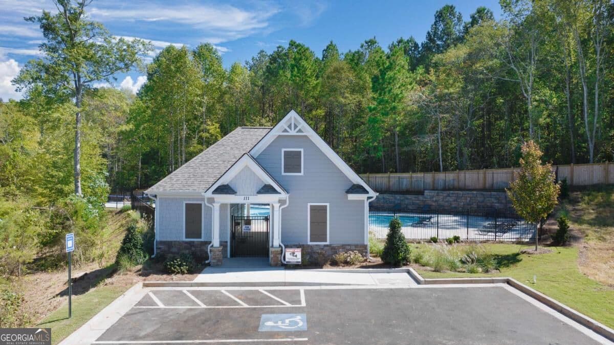 4 bedroom, 2.5 bathroom, 1,929 sq ft single family residence for rent at 214 Coastal Drive 214, Statham, GA 30666 for $1,999 a month — photo 8